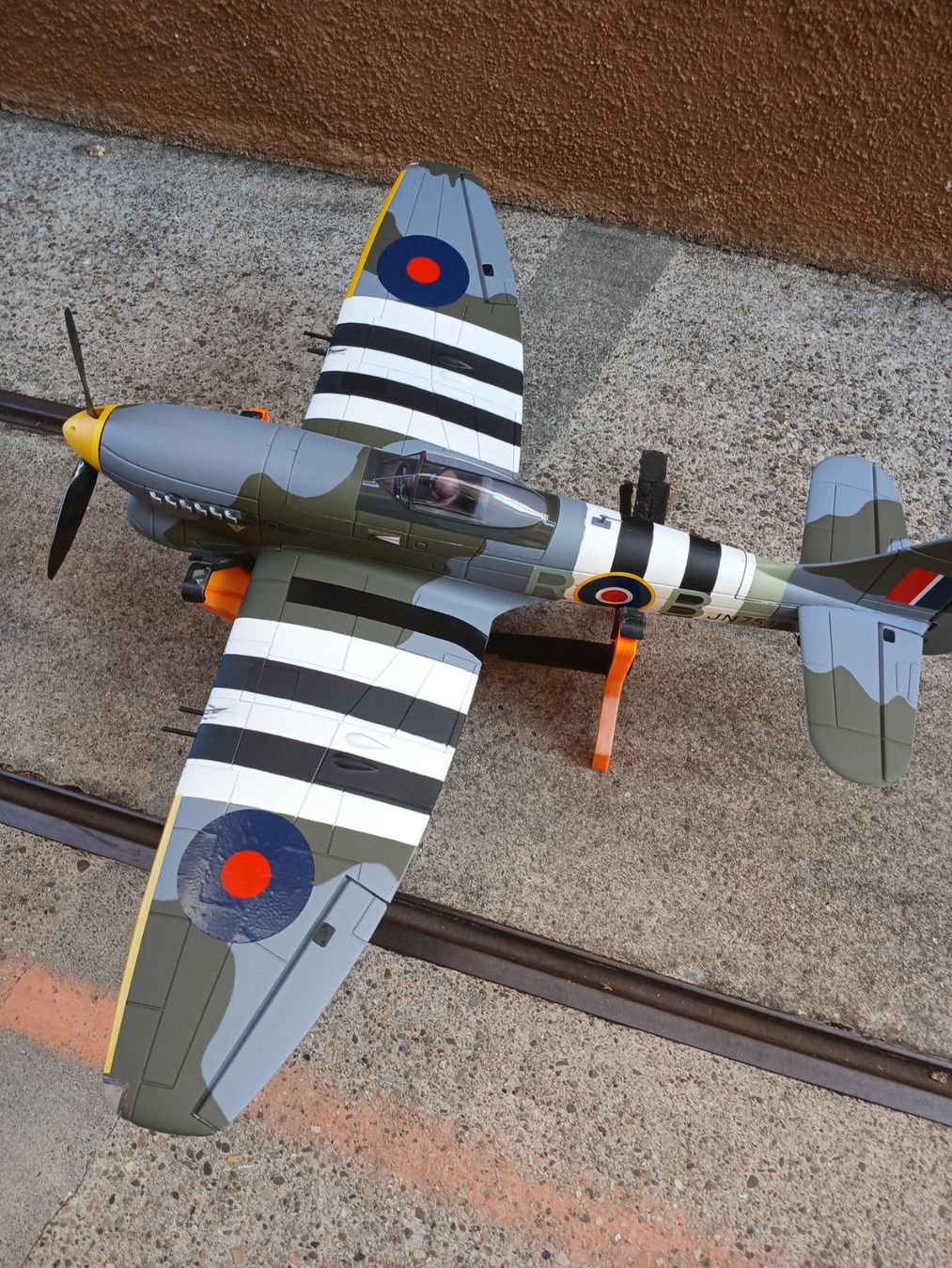 RC Kits de montage: Hawker hurricane – D'occasion à Grandson par t_w_y9lt 1