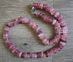 Neu: Erdbeer Quarz Edelstein Schmuck Kette Collier Halskette