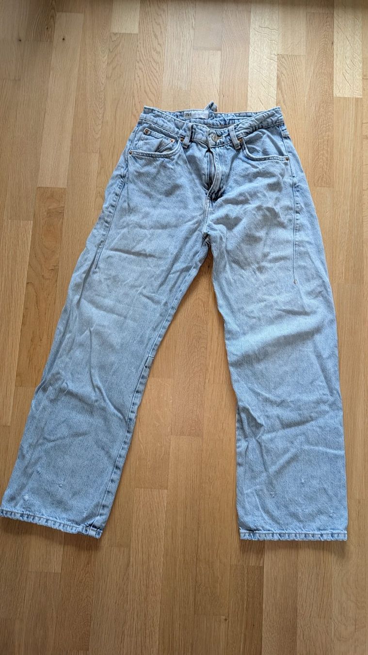 Zara Jeans: Jeans Damen ZARA light blue Grösse 36 – Usato da Heerbrugg venduto da sad_h2xv