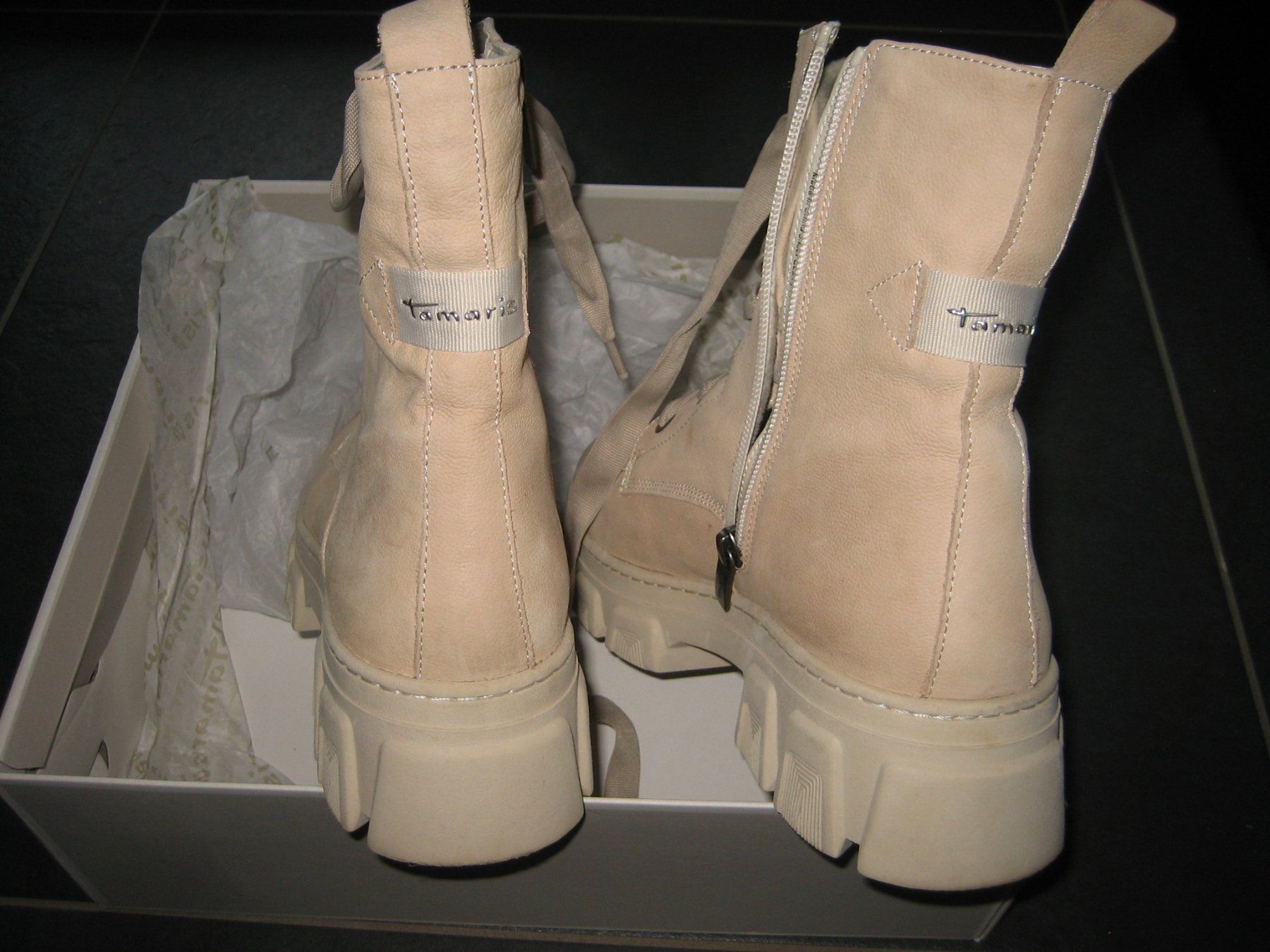 Scarpe da donna: Stiefeletten – Usato da Buch b. Märwil venduto da Pronet 2