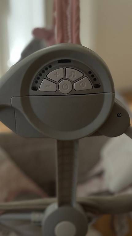 Altre altalene da giardino: Ingenuity Babyschaukel Cuddle Lamb - elektrisch – Usato da Zürich venduto da FFidan 3
