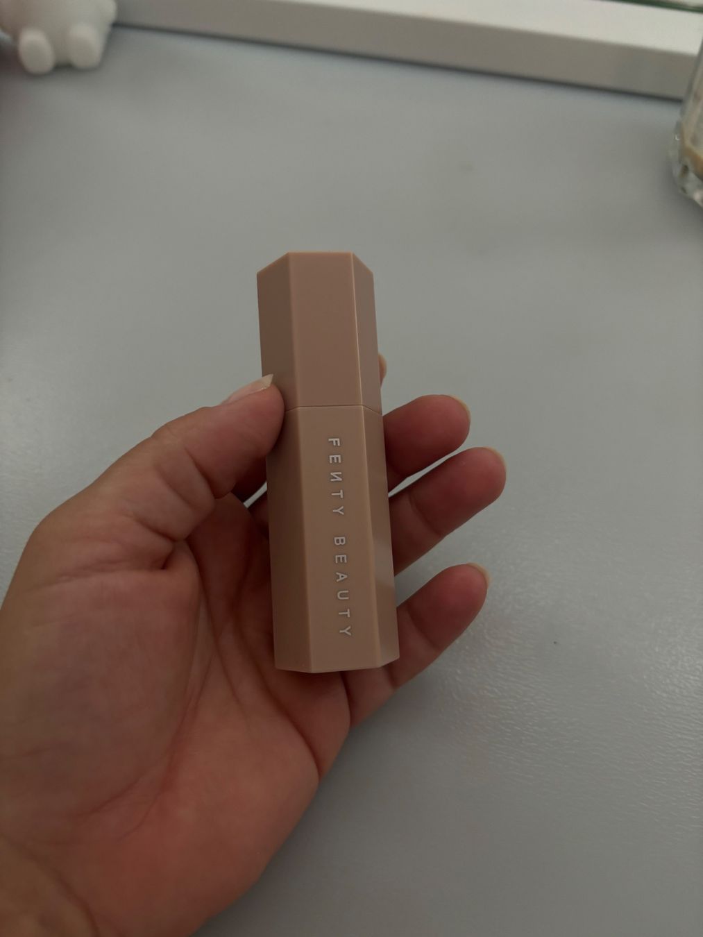 Make-up: Fenty Beauty Contour Stick Amber – Usato da Münchenstein venduto da JSand