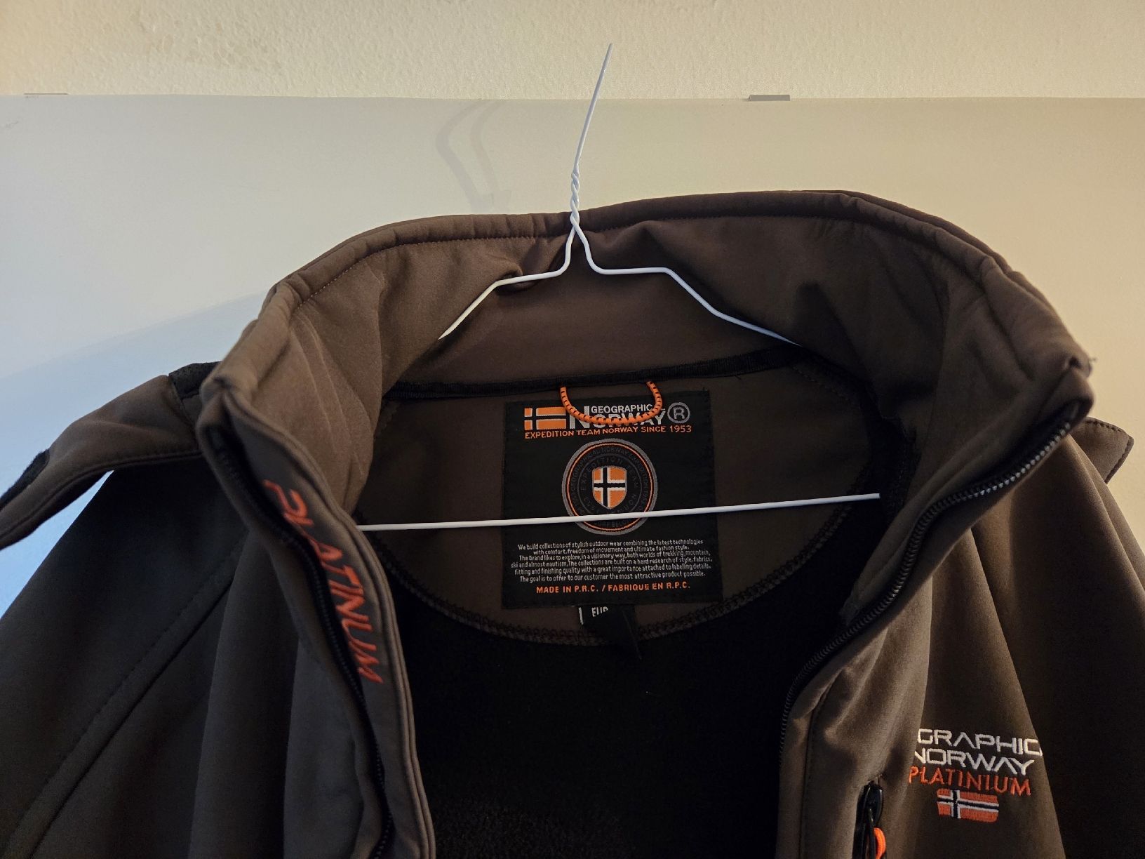 Jacken: Gepgraphical Norway Shelljacke Gr. L – Gebraucht aus Aarau von crissta