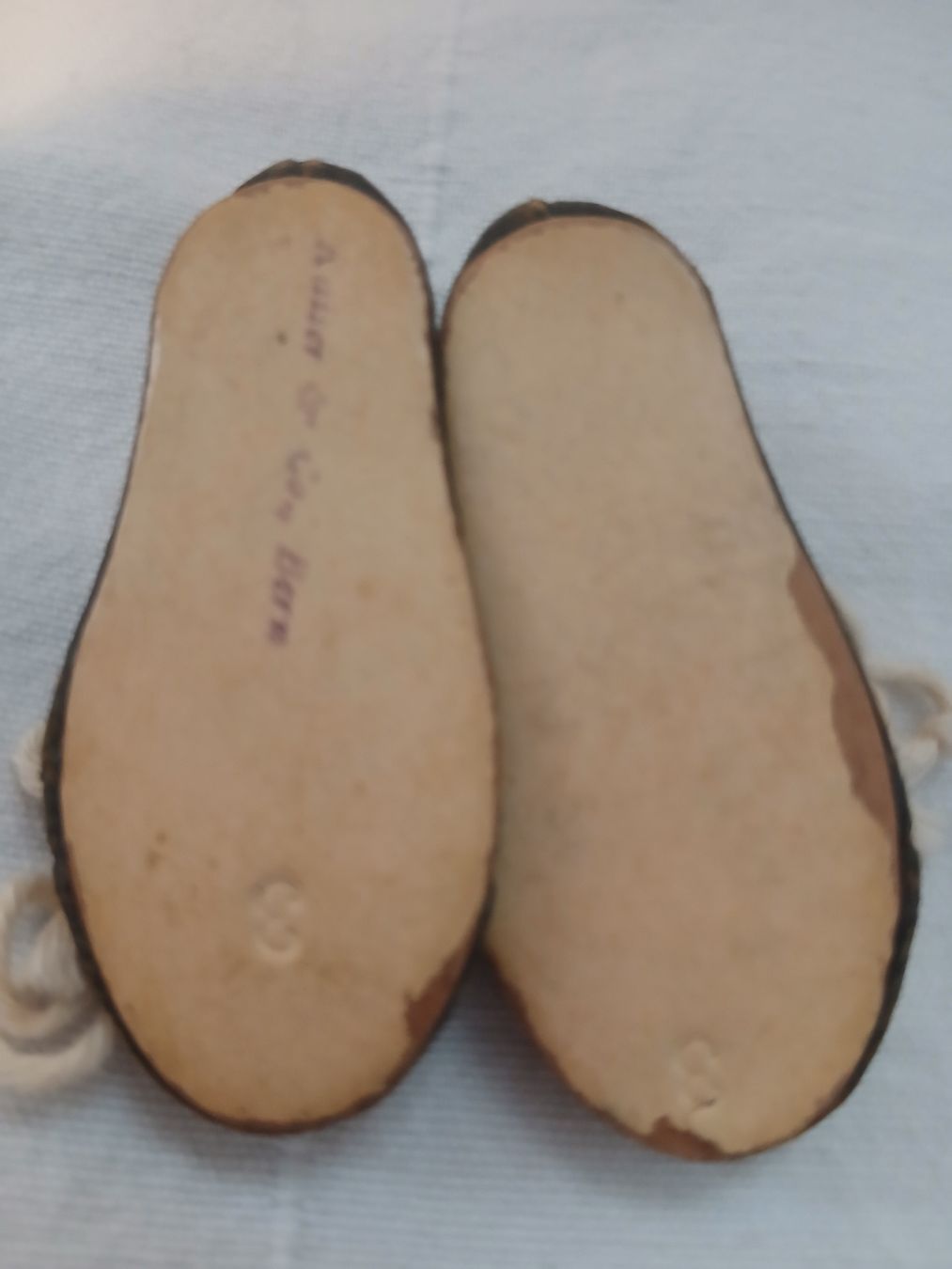 Bambole: Antike Puppenschuhe von Kaiser&Co Bern – Usato da Heimberg venduto da smi_jl82 1