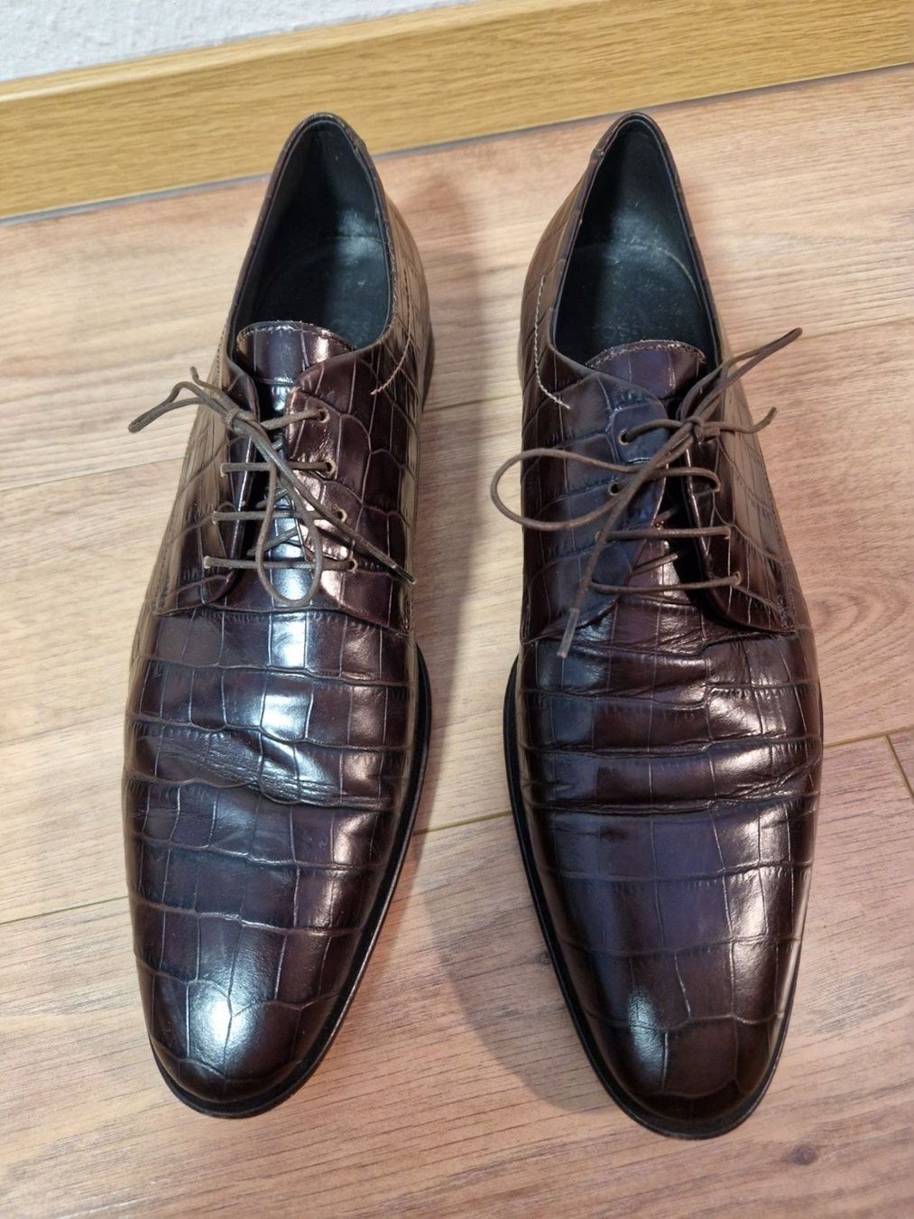 Hugo Boss Scarpe da uomo: Boss Herrenschuhe GR 44 – Usato da Langnau am Albis venduto da Judithsebi 4