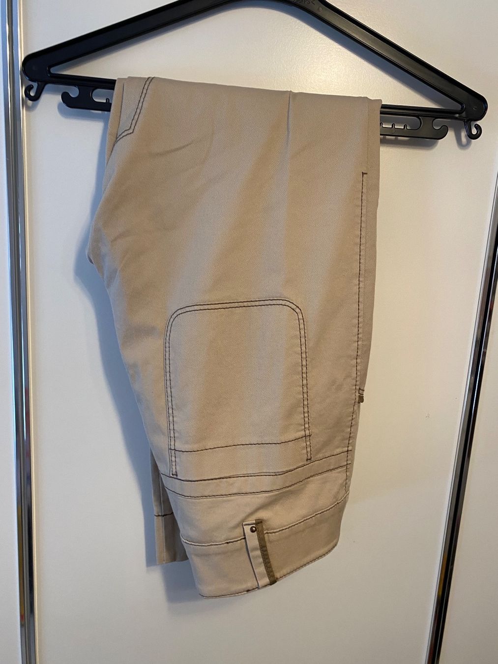 Pantaloni: Marken Hose von Laurel gr.38 – Usato da Pfungen venduto da Sheki56