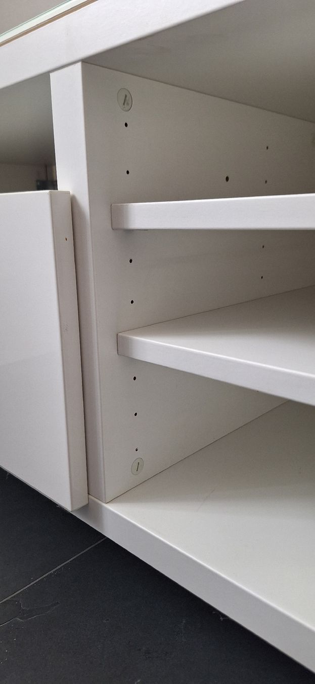 Ikea Mobili TV: IKEA BESTÅ TV Möbel – Usato da Etziken venduto da raf_xt5v 1