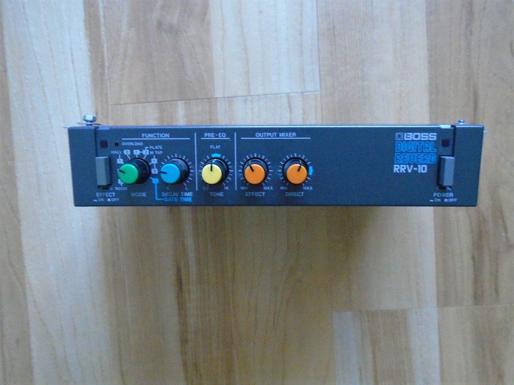 BOSS Digital Reverb RRV10 Kaufen auf Ricardo