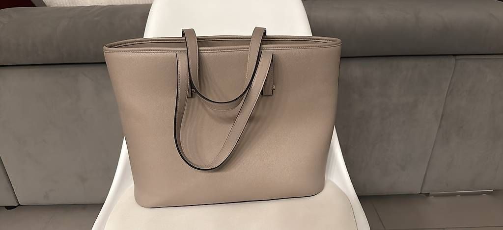 Borse da donna: Handtasche Shopper Beige H&M – Usato da Buchs AG venduto da all_chw7
