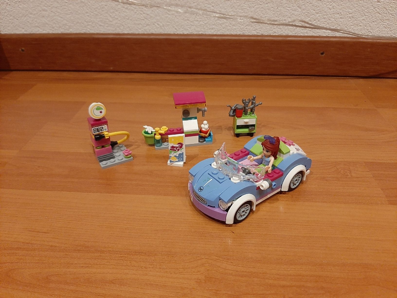 Lego Giocattoli: Lego Friends Tankstelle – Usato da Glis venduto da ste_w7pm