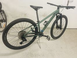 Specialized Rockhopper 29“ MTB Size S (ver. ELITE)