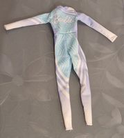 combinaison pour Barbie