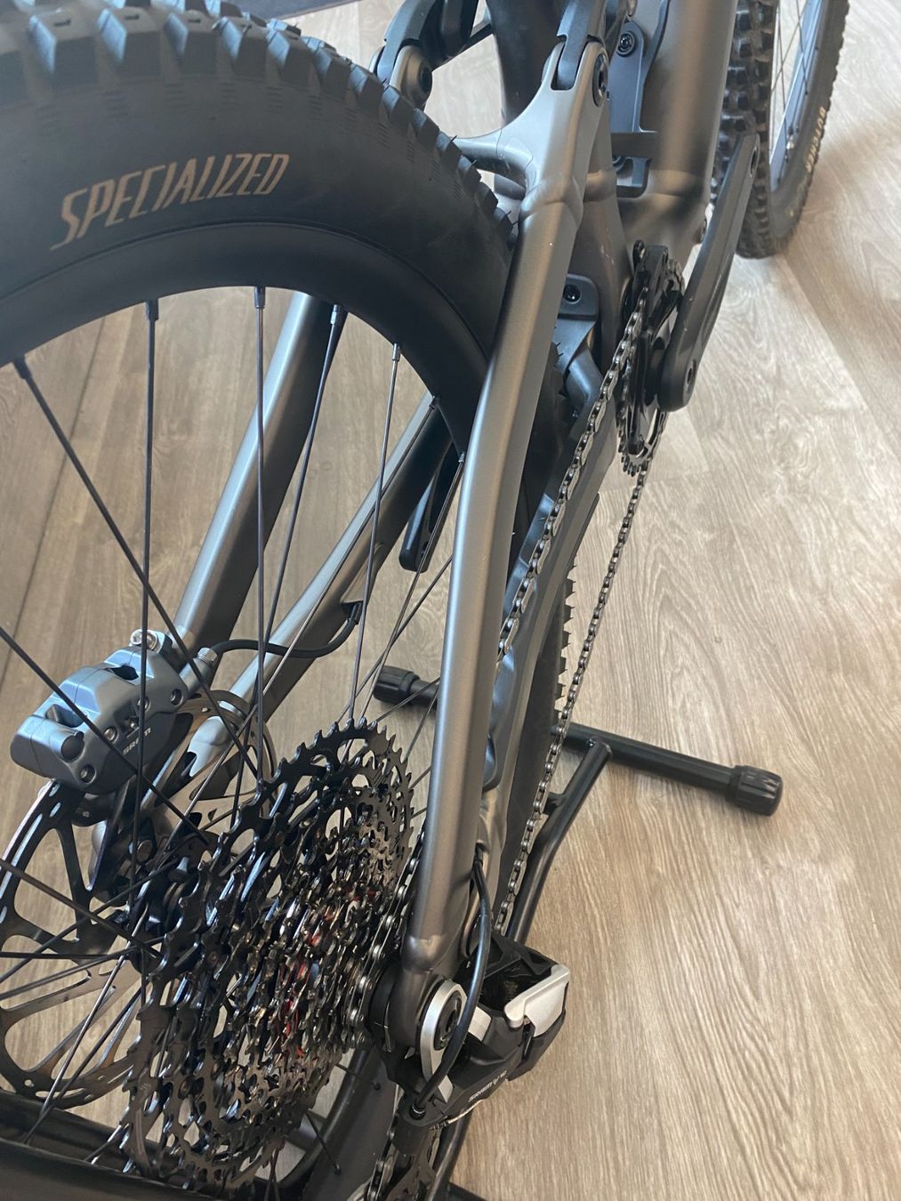 Specialized Velos: Specialized Levo Comp Alloy G4 mit 750km – Gebraucht aus Lüchingen von bsk-graf-bikeshop 1