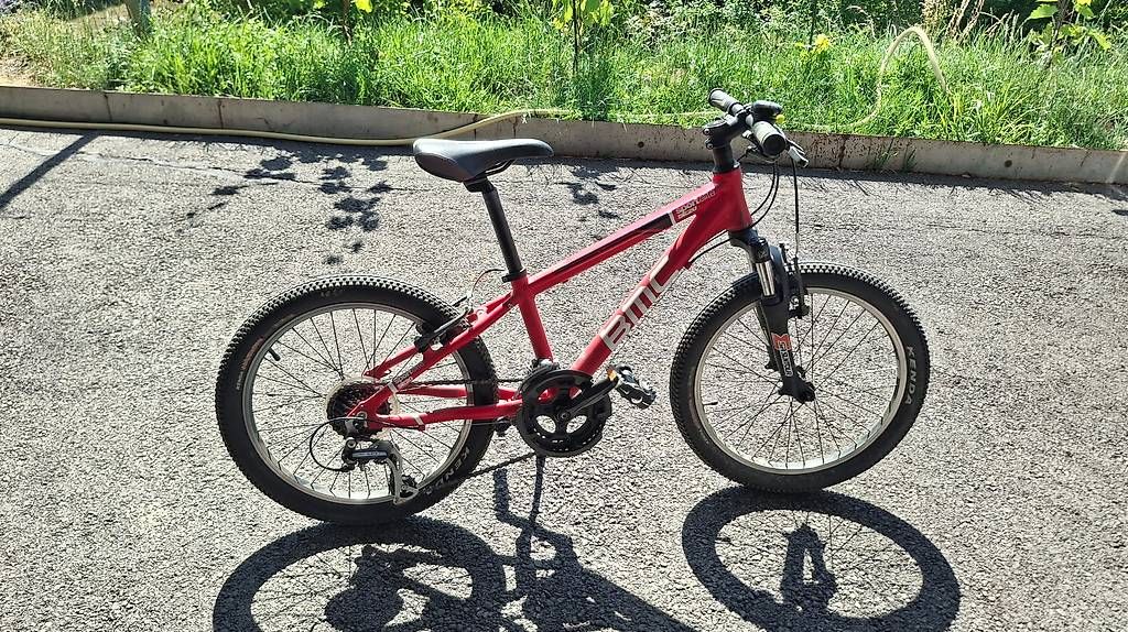 Biciclette: Vélo enfant 20 pouces – Usato da La Place (Ayent) venduto da mainjin
