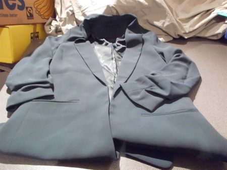 Blazer ca. Grösse S, grün Ton, ohne Vers