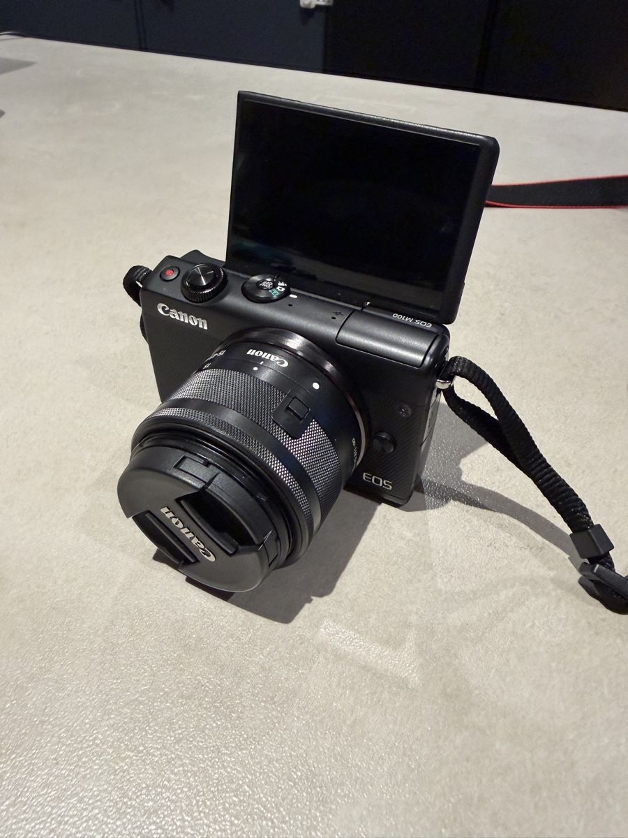 Canon Kamera: Canon EOS M100 Systemkamera inkl. Tasche und SD-Karten – Gebraucht aus Orpund von Nonoo 3