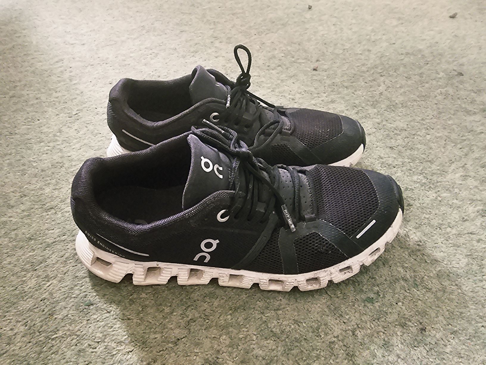 On Scarpe da donna: Laufschuhe ON Cloud Grösse 38.5 gebraucht – Usato da Birmensdorf ZH venduto da LucaToni02