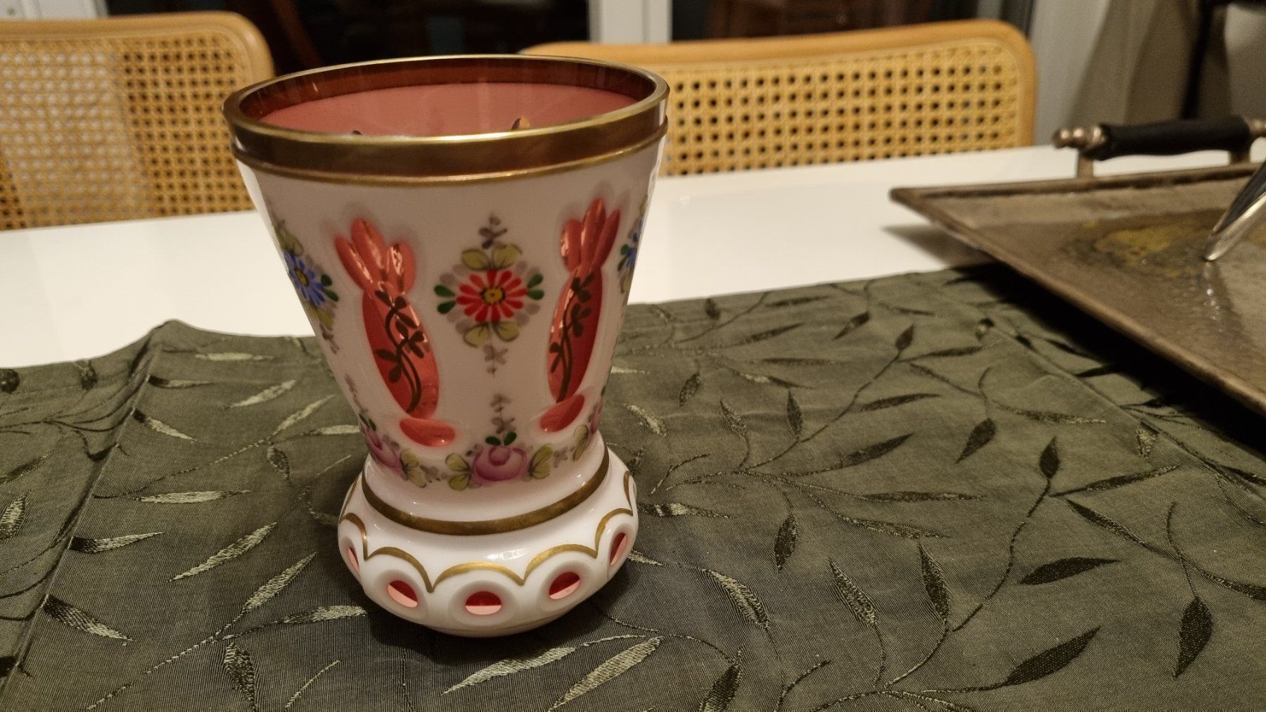 Vasen & Gefässe: EDLE POKALGLASVASE MIT BLUMENMALEREI – Gebraucht aus Locarno von ICARO8 1