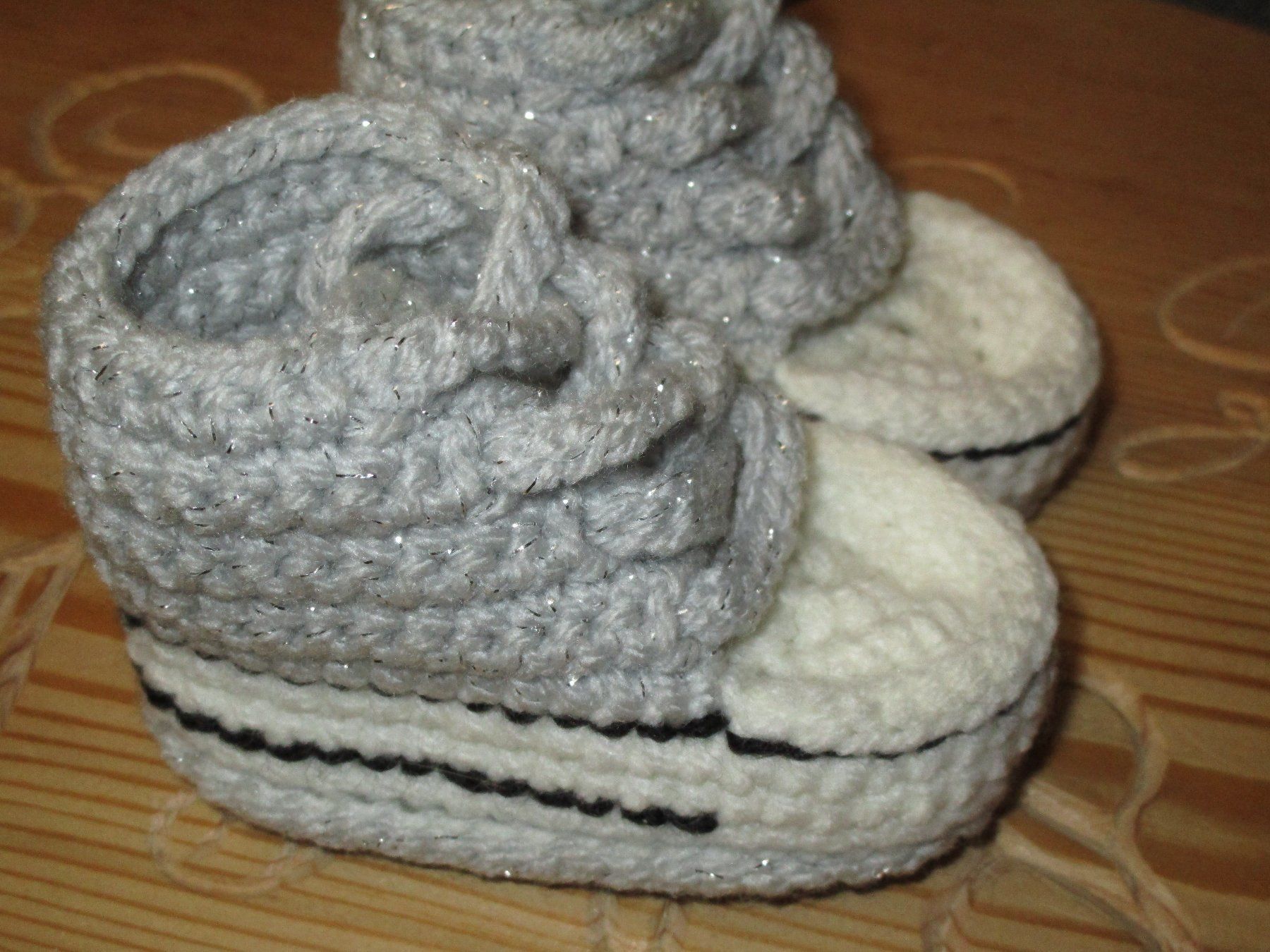 Scarpe per ragazzi: Babyschuhe Hand gehäkelt (10cm) – Nuovo (secondo la descrizione) da Leuk Stadt venduto da Simone_RZ 2