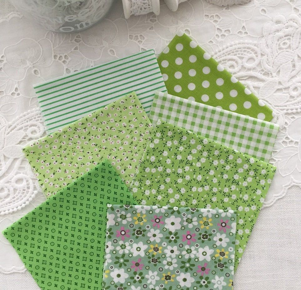Tessuti: Stoff Baumwolle Set 7 Stück 24 x 24 cm – Nuovo (secondo la descrizione) da Thun venduto da Rowaner 1
