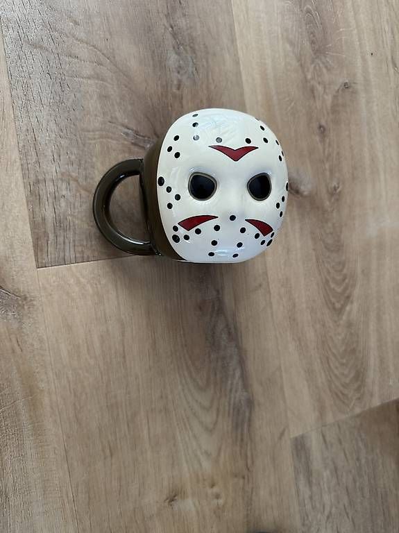Tazze: Freitag der 13., Jason Vorheese Tasse – Usato da Duggingen venduto da Daniel70