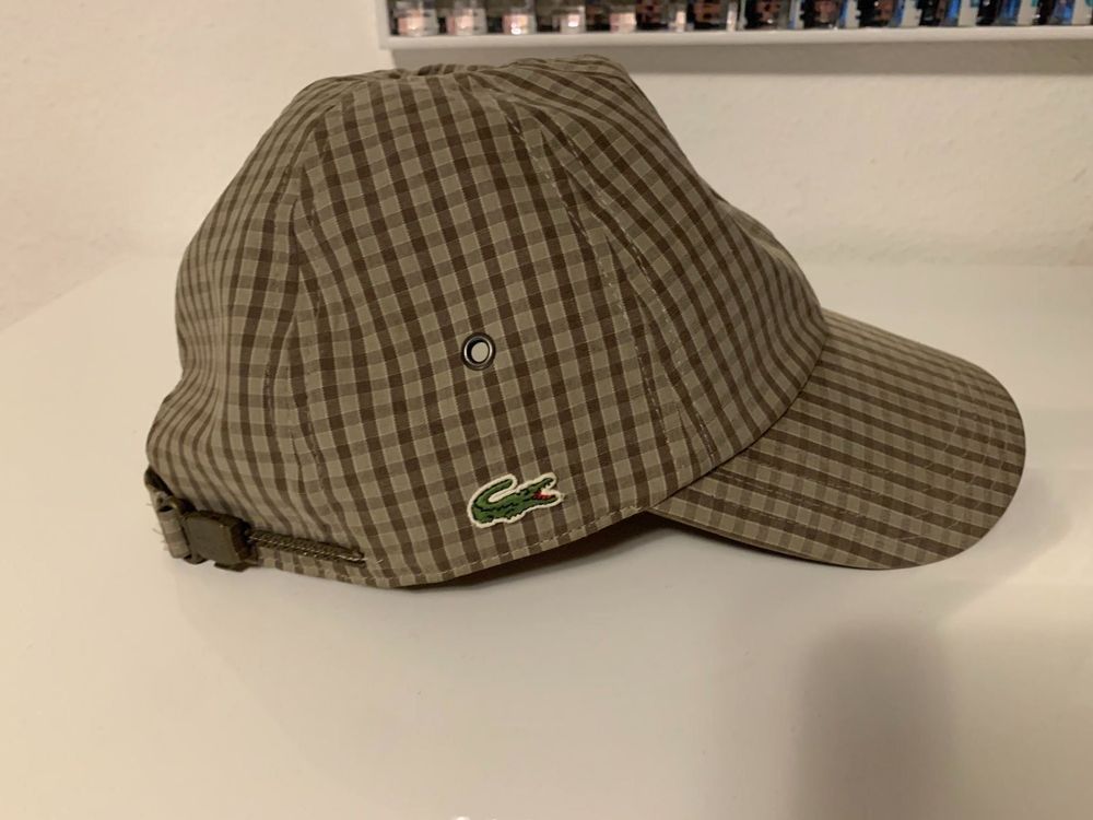 Casquette lacoste à carreaux sale