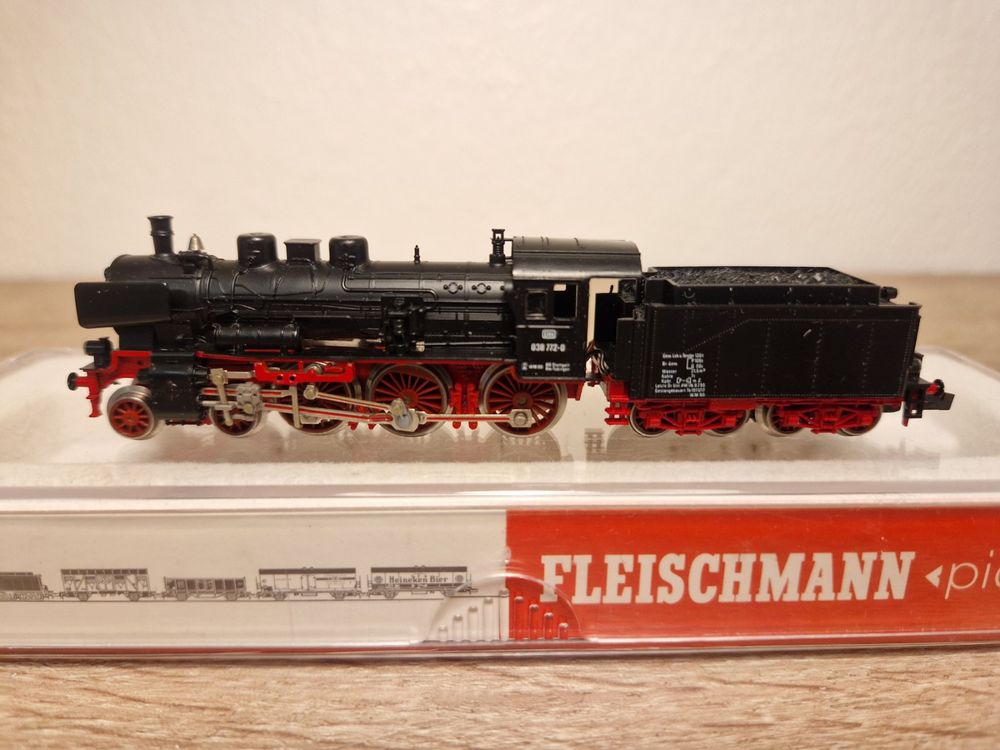 FLEISCHMANN 1380 LOCOMOTIVE DIESEL DE TRIAGE Co, DB