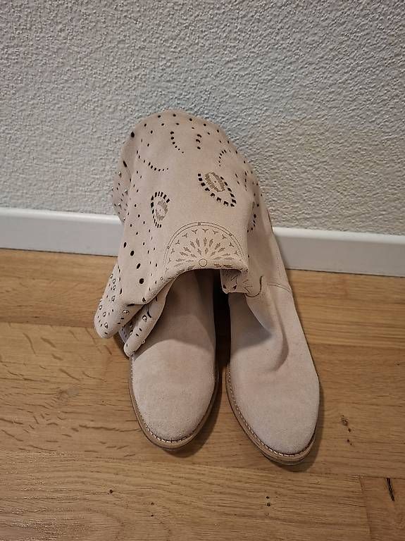 Chaussures femmes: Stiefel beige – Neuf (Voir description) à Rothrist par sydney81 2