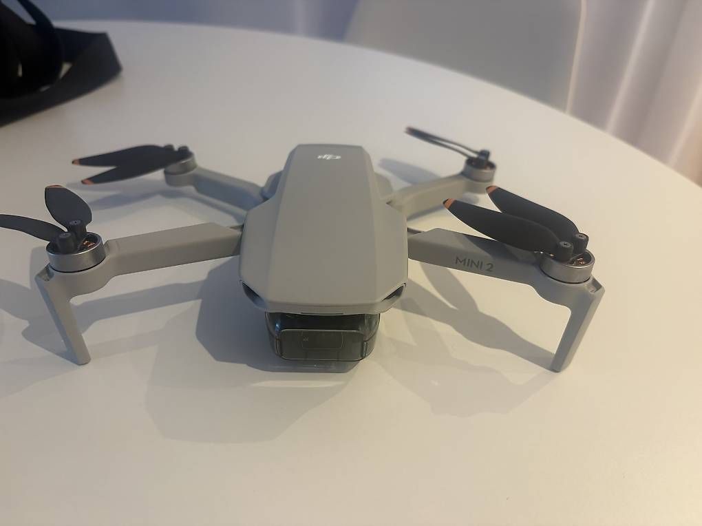 Modellismo RC: DJI Mini 2  Neuwertig – Usato da erlinsbach venduto da hoidu1 1