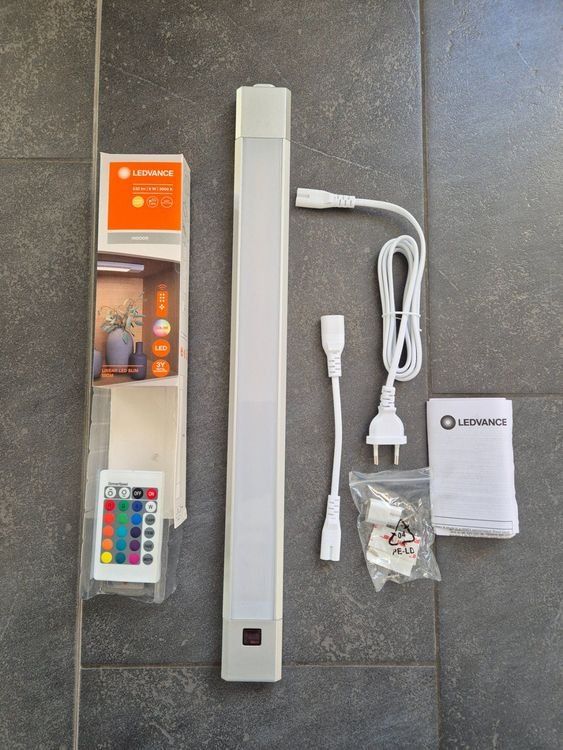 Lampadari & plafoniere: LEDVANCE Linear LED Slim 50cm DIM und Farbwechsel NEU – Nuovo e nell'imballaggio originale da Abtwil SG venduto da Delfine5