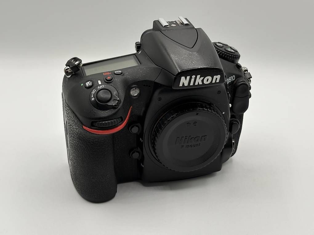 Nikon Appareil photo: Nikon D810 come nuova – D'occasion à Besazio par Giuffrysanatomy
