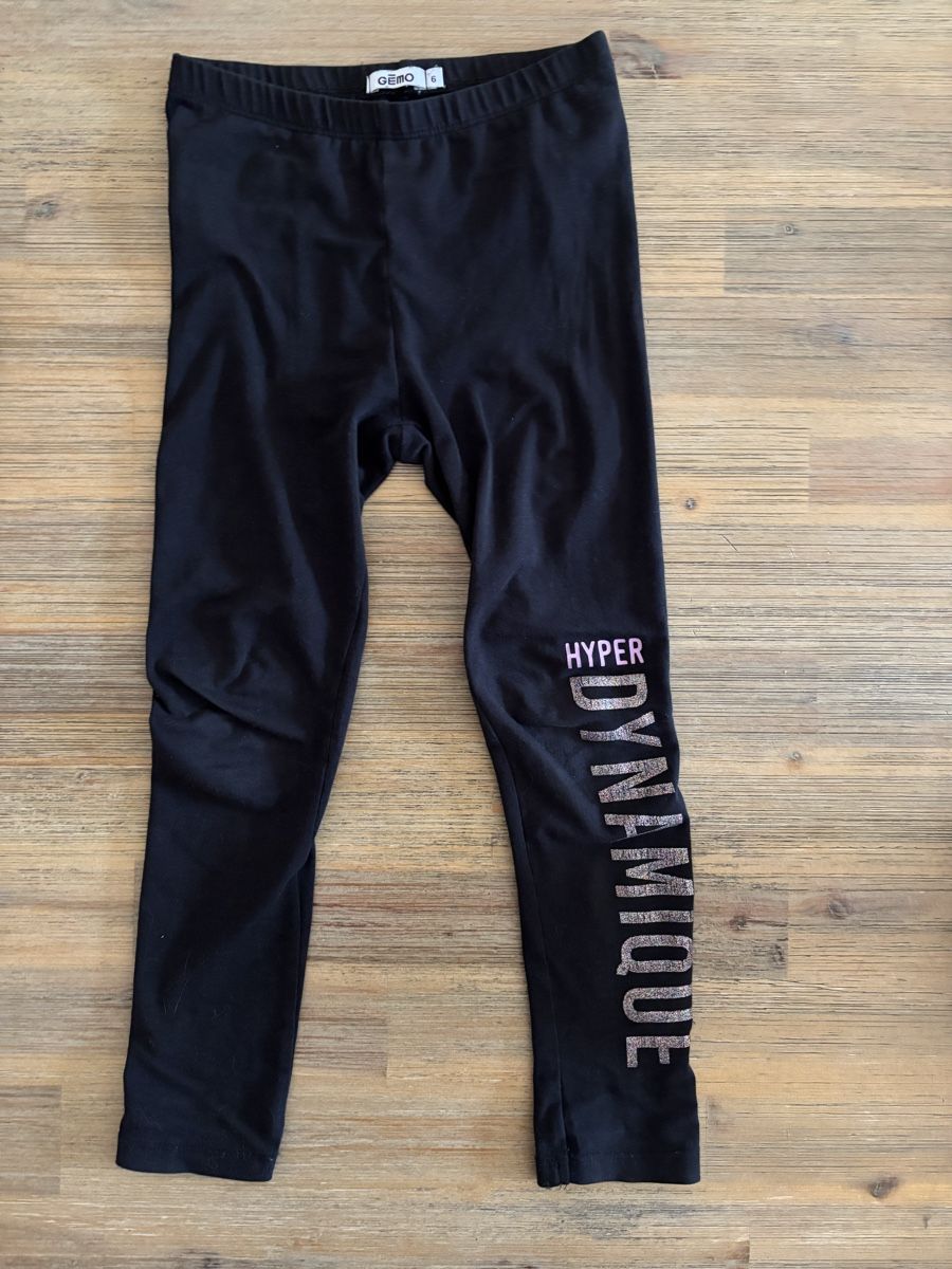 Strümpfe & Strumpfhosen: Leggins sport taille 116 - 6 ans – Neu (gemäss Beschreibung) aus Sion von Nelsonkatz