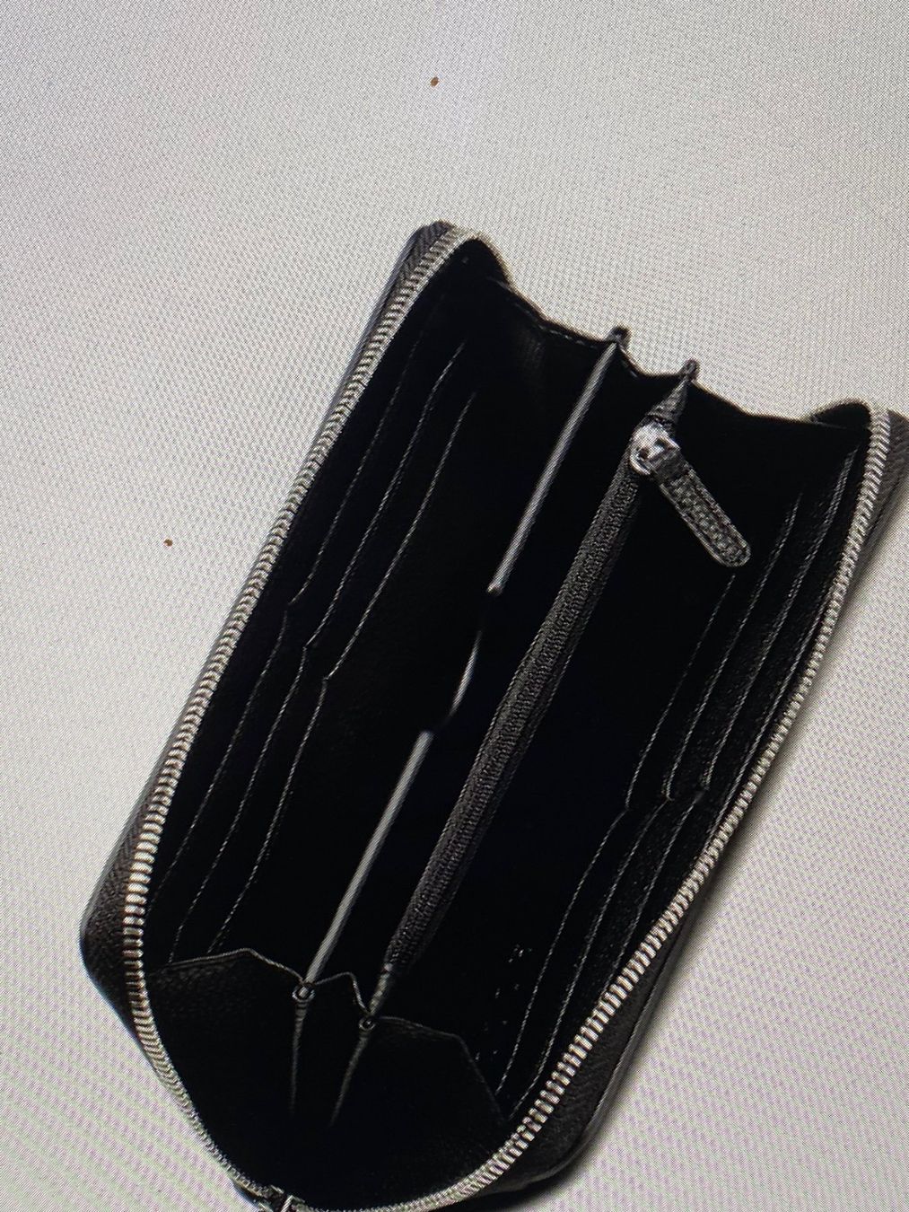 Hugo Boss Portamonete: BOSS LENAH GELDBÖRSE LEDER 19 CM – Nuovo (secondo la descrizione) da Allenwinden venduto da Obalu 1