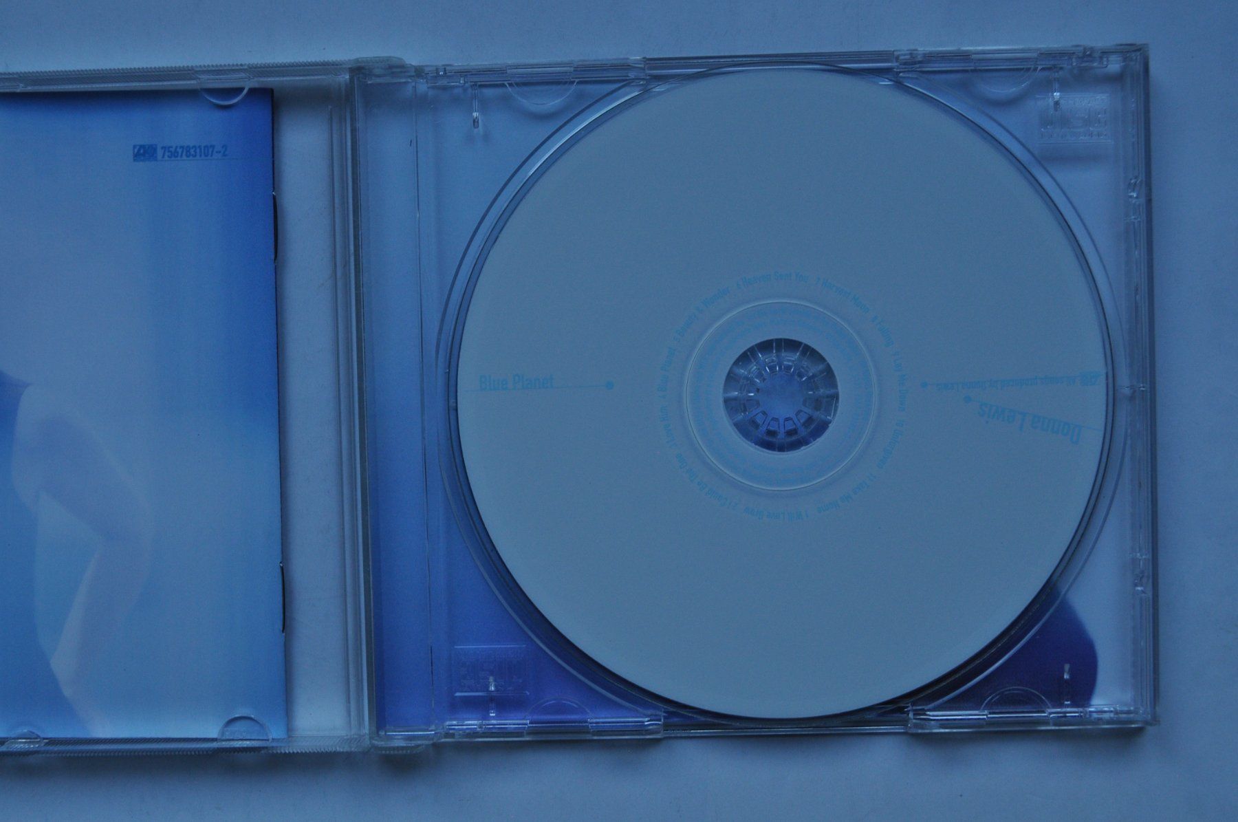 CD: Donna Lewis - Blue Planet – Usato da Marin-Epagnier venduto da Vinil68 2