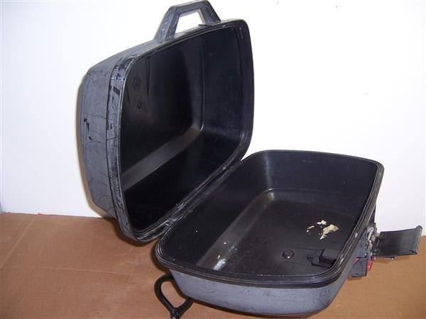 Givi Topcase: GIVI Topbox – Usato da Kölliken venduto da motoleu 1