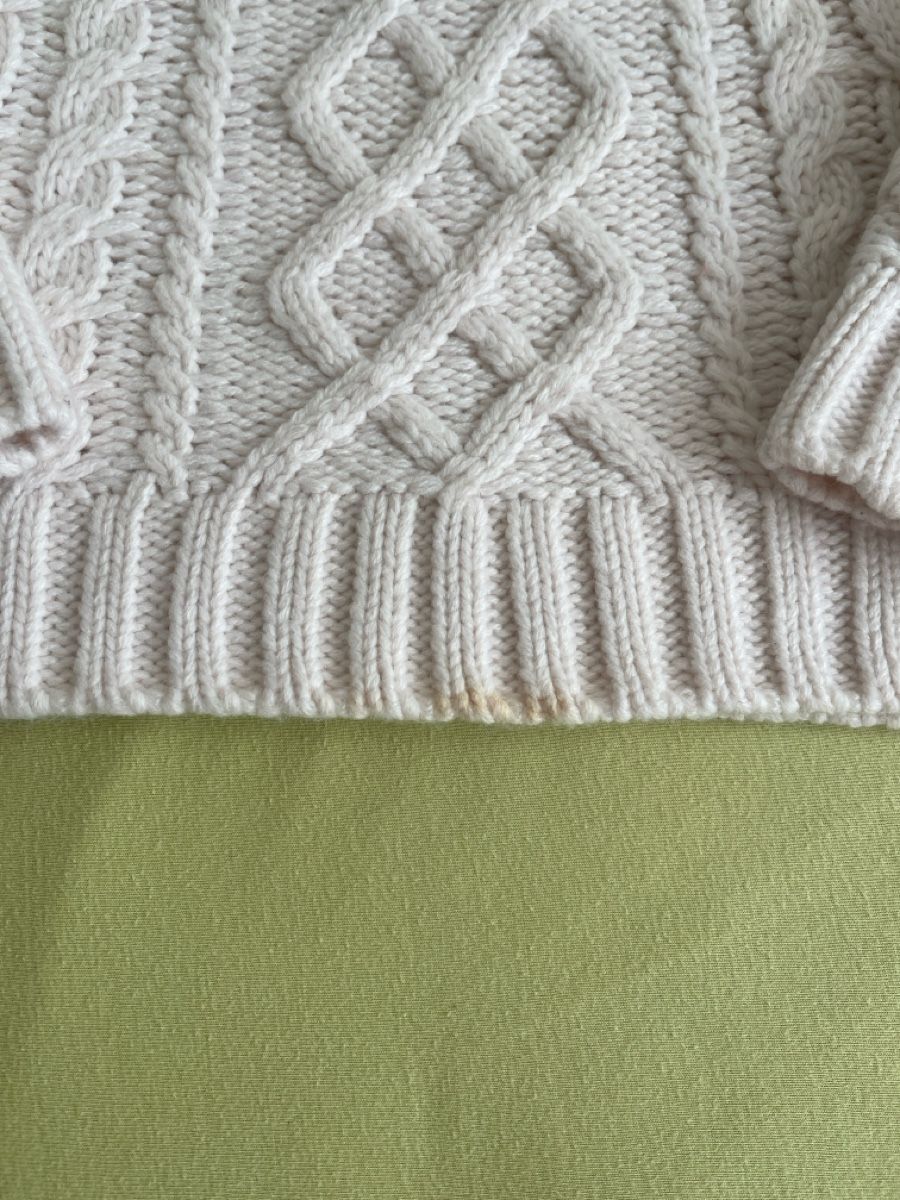 Primark Pullover & Sweatshirts: Pull blanc cassé tressé  – Gebraucht aus Genève von giulia_almnn 1