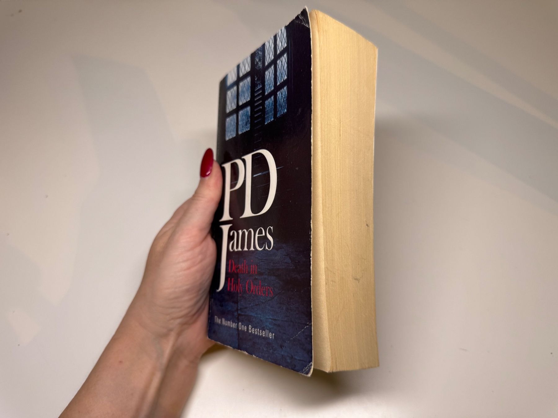 Libri: NOVEL: P.D. James, Death in holy Orders – Usato da Grosswangen venduto da English_books 1