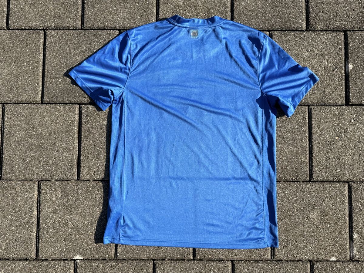Nike Maillots de corps & Pantalons: VfL Bochum – D'occasion à St. Niklausen OW par roc2554 2