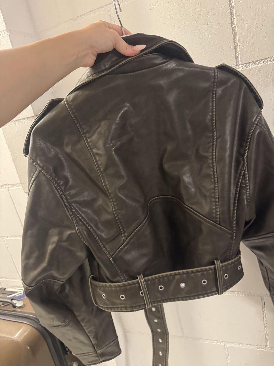 Zara Giacche: Zara Lederjacke Gr. XS – Nuovo (secondo la descrizione) da Muhen venduto da lia_8nby 2