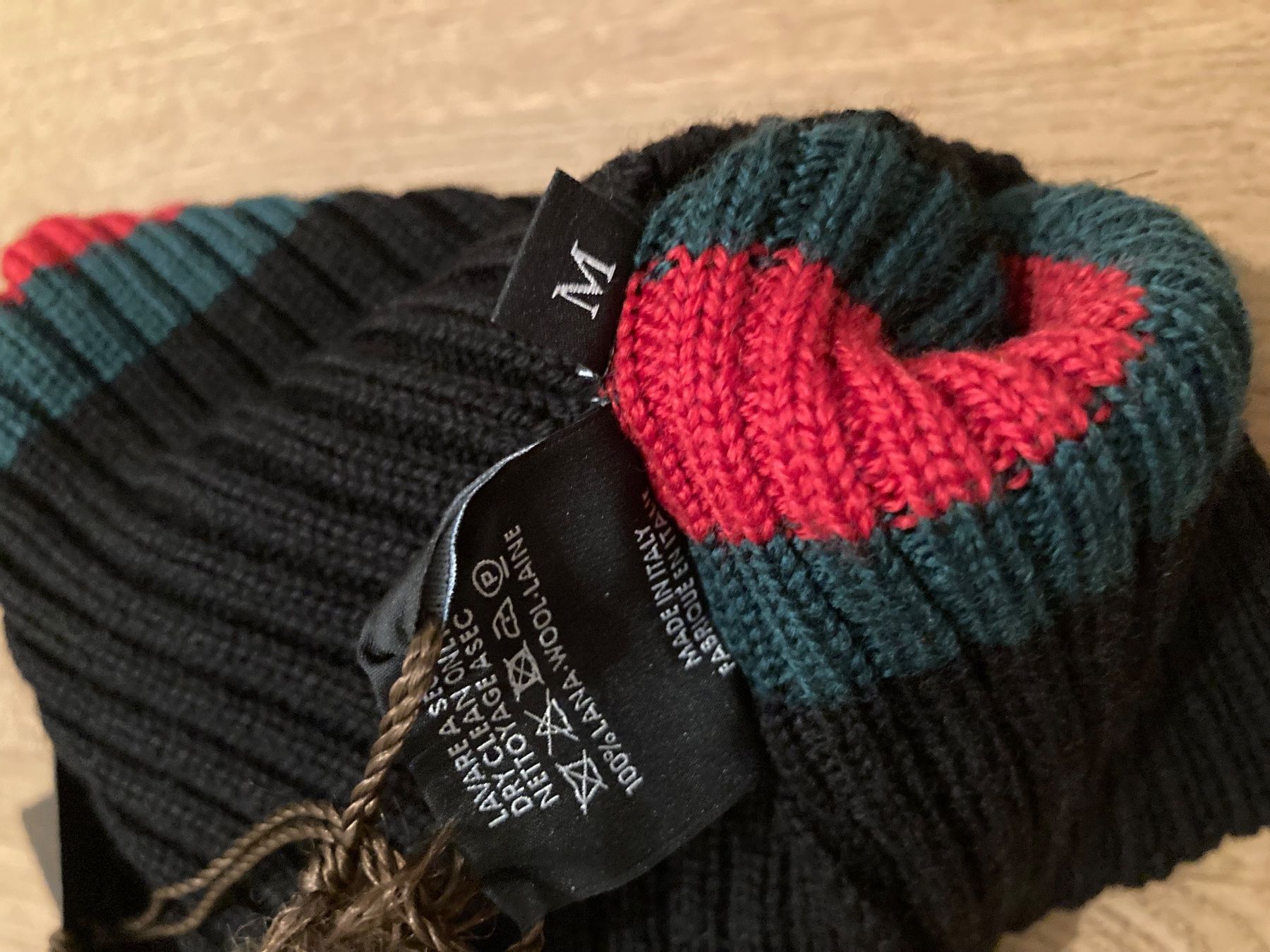 Gucci Copricapi, berretti & cappellini: Gucci Strickmütze Neu Original – Nuovo e nell'imballaggio originale da Zürich venduto da san_qzr2 2