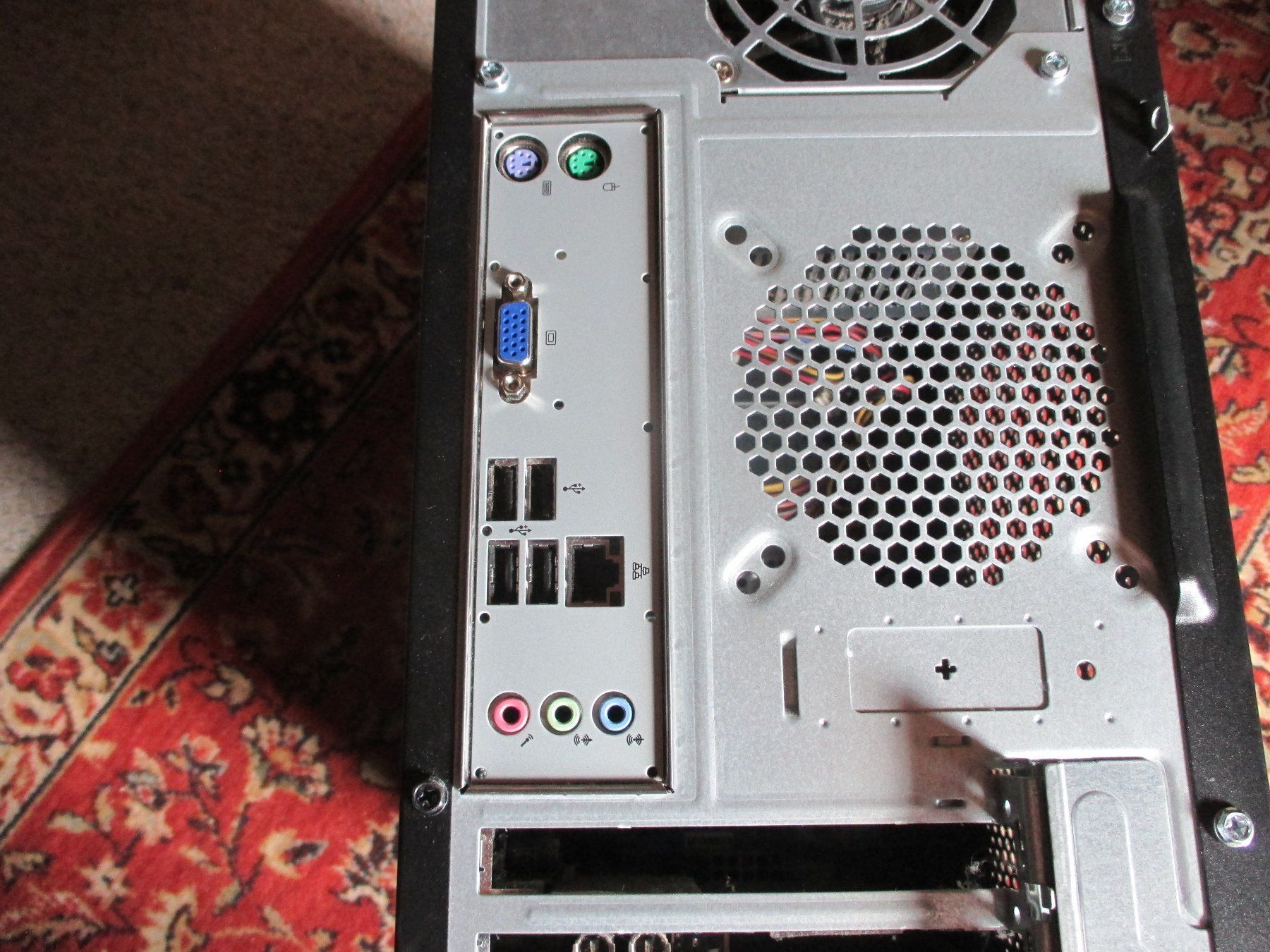 Acer PCs: Acer Aspire M1420   KEINE FESTPLATTE – Defekt aus Flims - Dorf von Stagediver 2