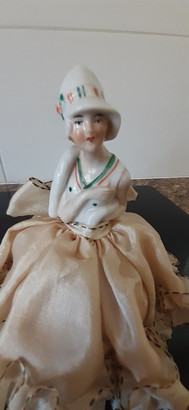 Figuren: Teepuppe antik – Gebraucht aus Mörschwil von antiksalon 4