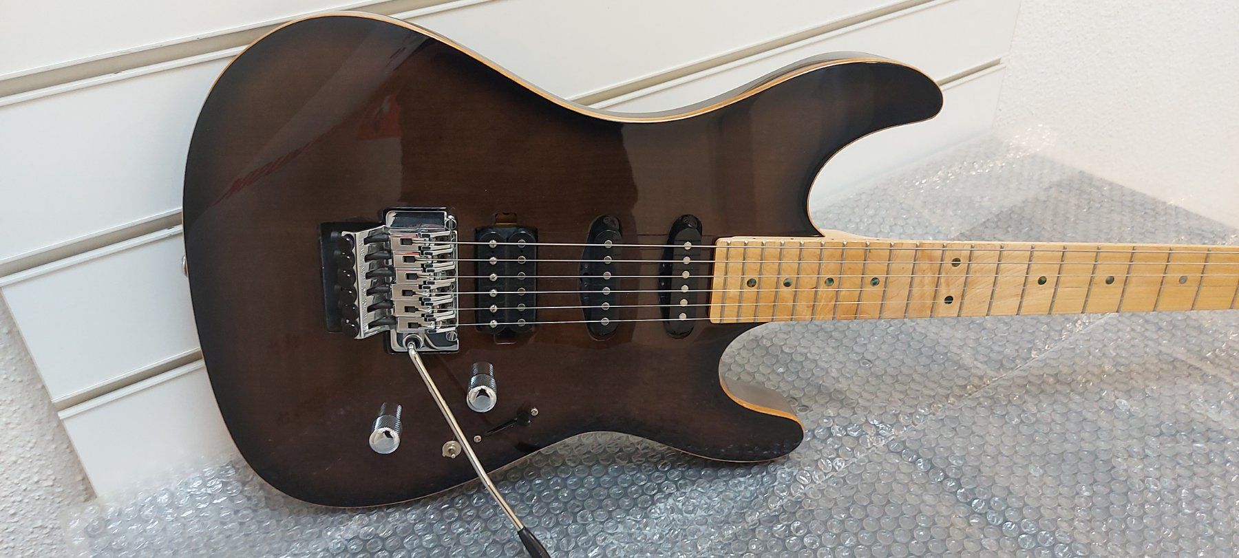 Strumenti musicali: Aria GT Series e-gitarre neuwertig – Nuovo (secondo la descrizione) da Glattbrugg venduto da Swissmusik 3