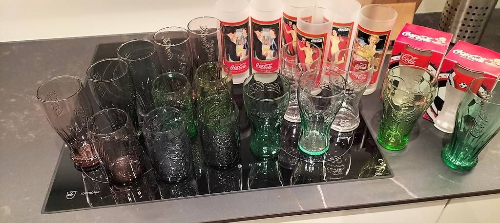 Bicchieri: Coca Cola Gläser 24 Stück – Usato da Steinach venduto da Tsgweh 1
