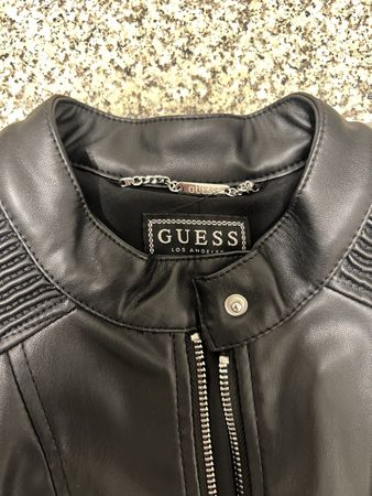 Guess Lederjacke, XS, Schwarz, Top Zustand.