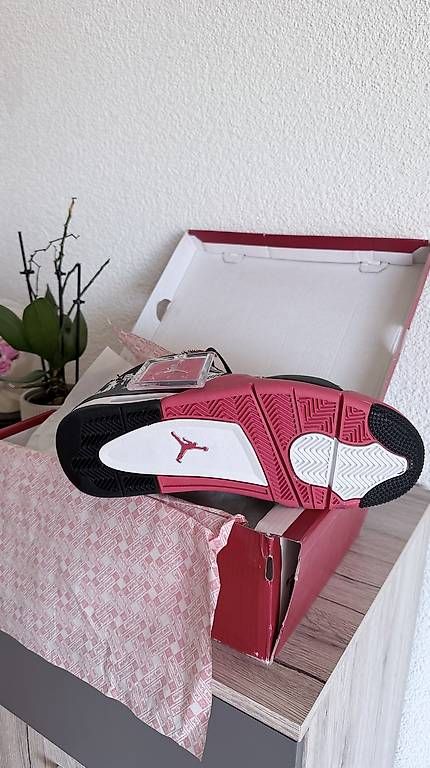 Herrenschuhe: Nike air jordan retro 4 Tatoo Gross 43 – Gebraucht aus Buttikon SZ von mei_s7q9 2