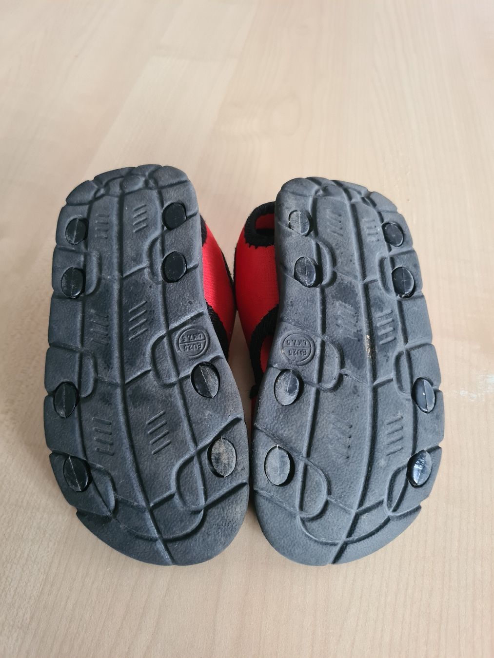 Scarpe per ragazzi: Kinder Sandalen, Feuerwehrmann Sam, Gr. 25 – Usato da Sissach venduto da pablum87 4