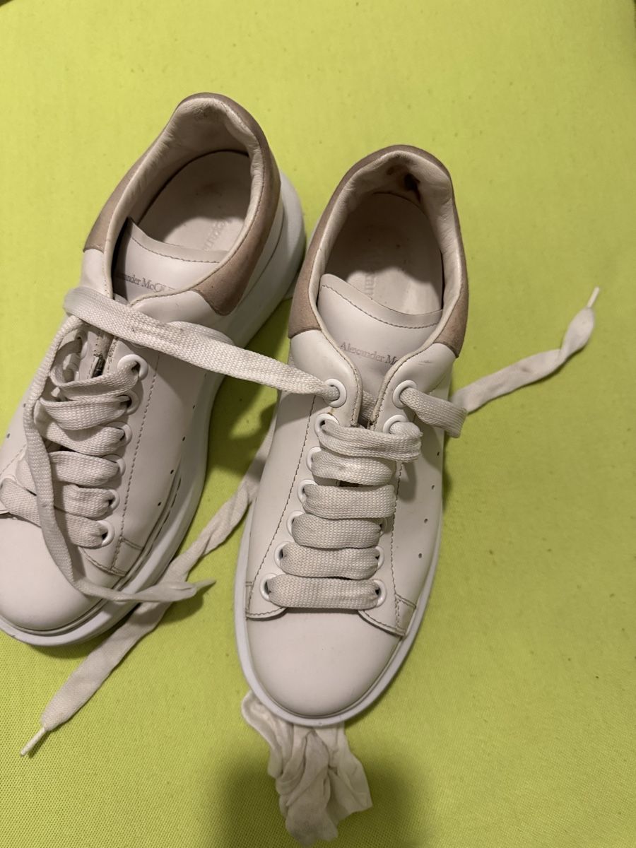 Alexander Mcqueen Scarpe da donna: Baskets Alexander McQueen blanc beige état utilisé – Usato da Genève venduto da you_s6sr 4