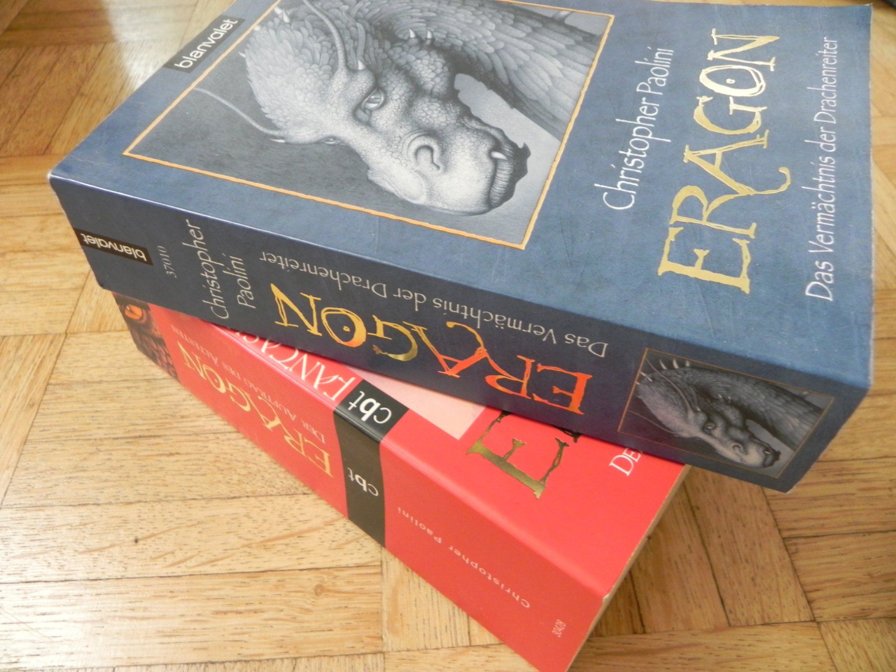 Libri: Eragon Bücher Christopher Paolini 2 Bände – Usato da Stallikon venduto da pcerny16 2