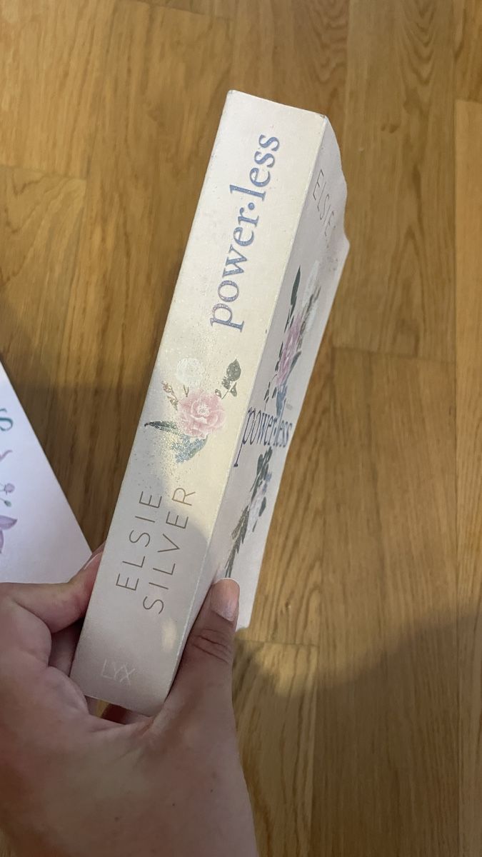 Libri: Bücher von Elsie Silver flawless, heartless, powerless – Usato da Schliern b. Köniz venduto da Lorena.h 3